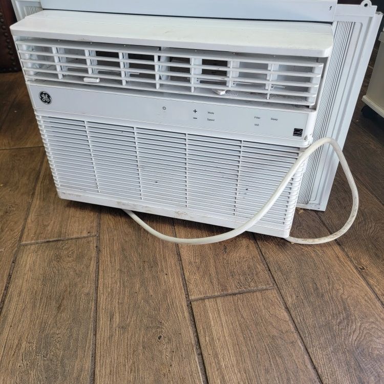 GE Brand Ac Window Unit 12,000 Btu