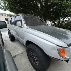 1998 4runner Trade