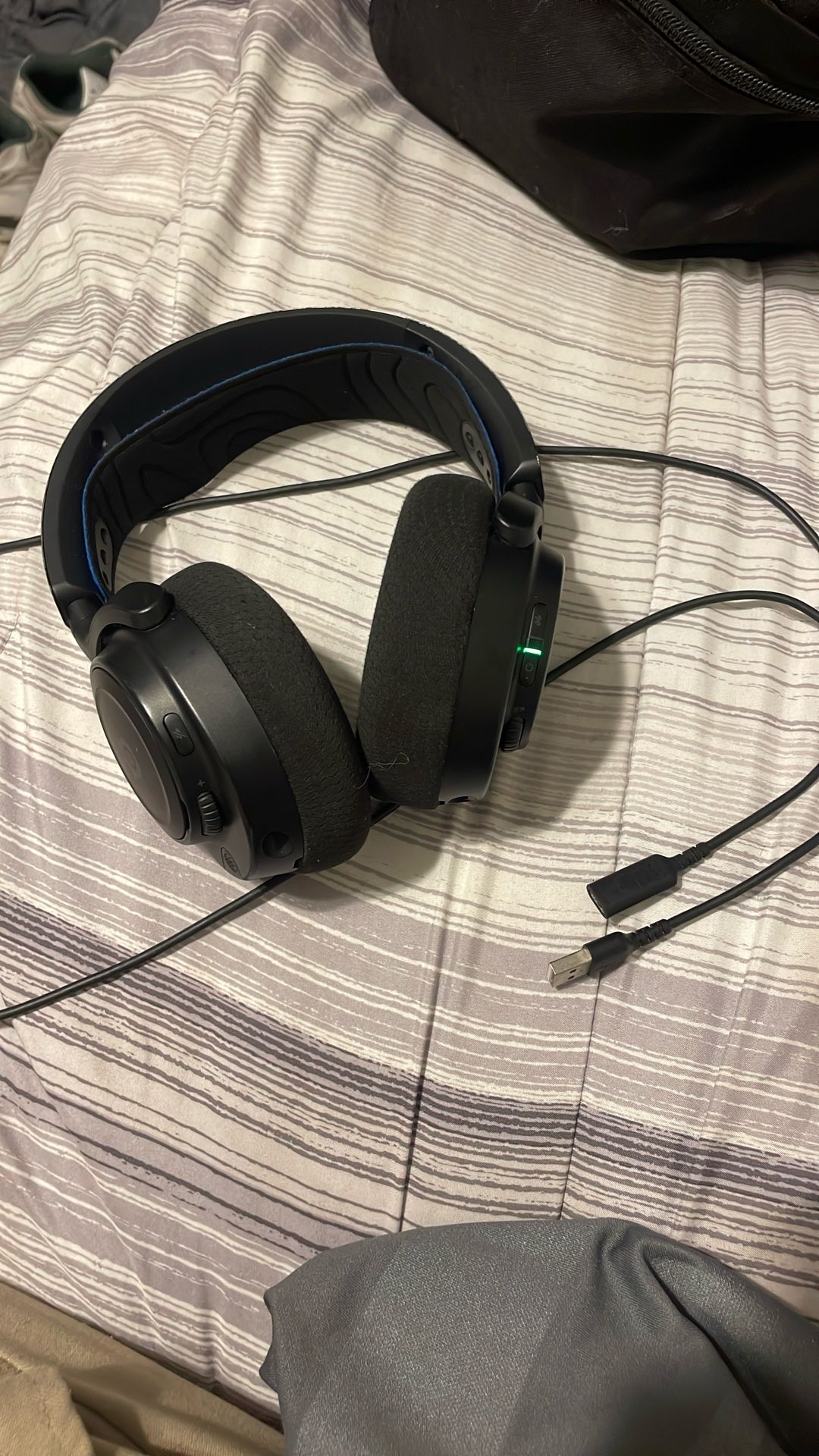 Arctics Nova Gaming Headphones
