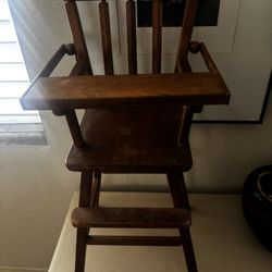 Vintage doll High chair 