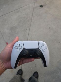 Sony PlayStation 5 DualSense Controller