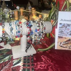 Handmade Phone Wristlets /keychains 