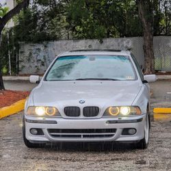 BMW 540i M-Sport 03' 6 Speed Manual Transmission 