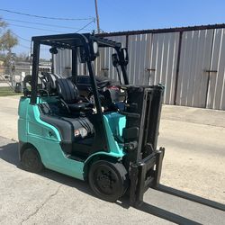 2019 Mitsubishi Forklift Lifting capacity, 5000lbs