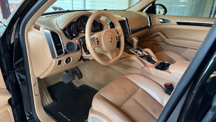 2012 Porsche Cayenne