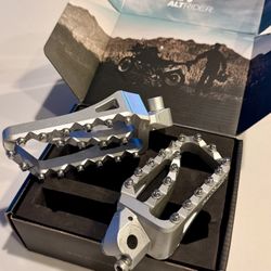 2025 AltRider Adventure II Foot Pegs