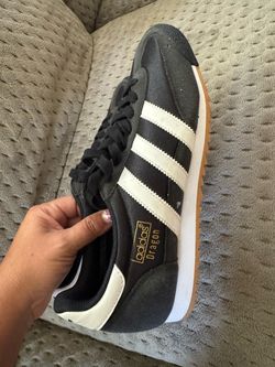 Size 8 $30