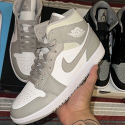 Jordan 1 Mid Linen 