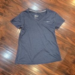 Nike T-Shirt Womens Sz M