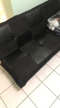 Black Futon