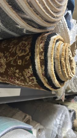 Beautiful Floral Tools Of Carpet.