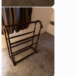 Towel Rack See Description 