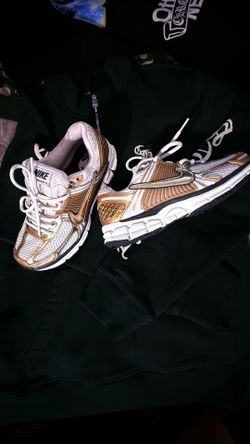 Women’s Nikes