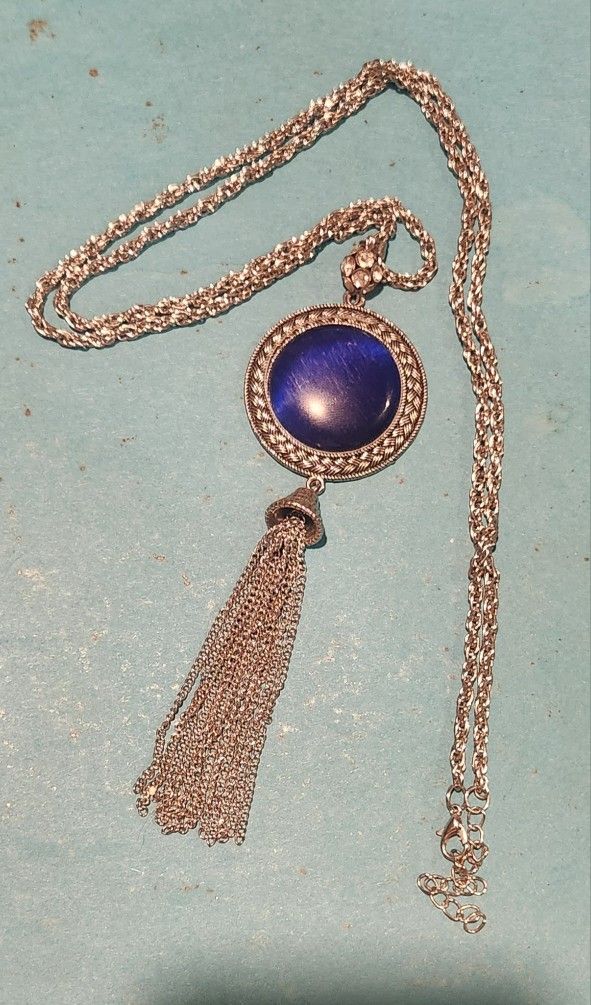 blue silver tone tassel necklace