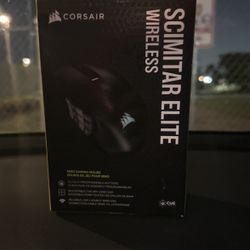 BRAND NEW CORSAIR SCIMITAR ELITE WIRELESS MOUSE SEALED 