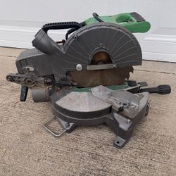 Hitachi Compound Miter Saw 10” C10FCE2