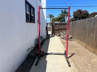 Freestanding Pull-Up Bar / Squat Rack – Heavy Duty