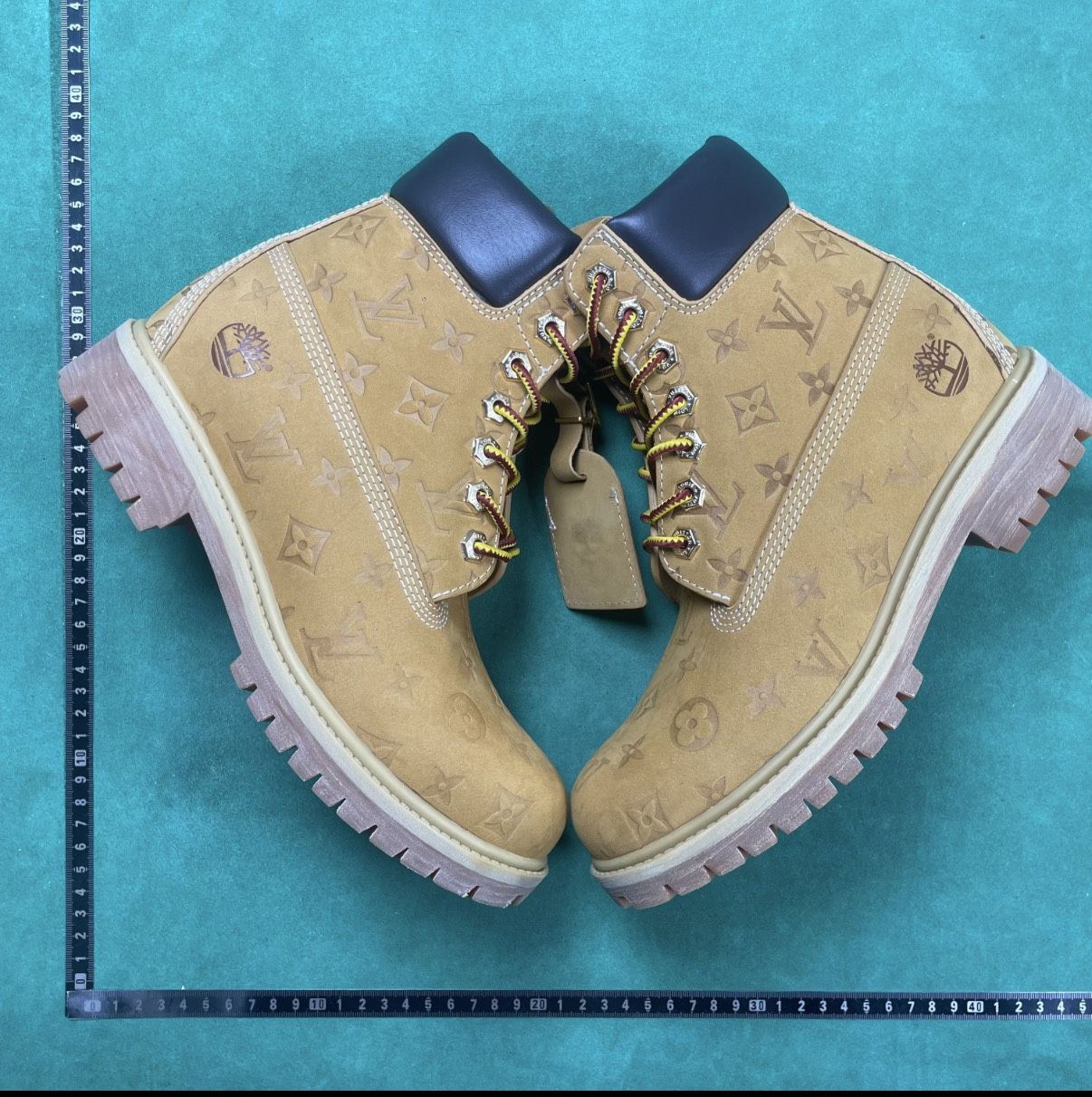 LV TIMBERLANDS