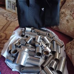 Large Sockets,  Most Craftsman,  Ready For Pick Up 