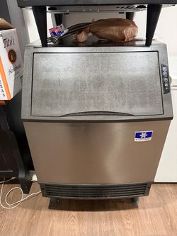 Manitowoc Under-counter Ice Machine