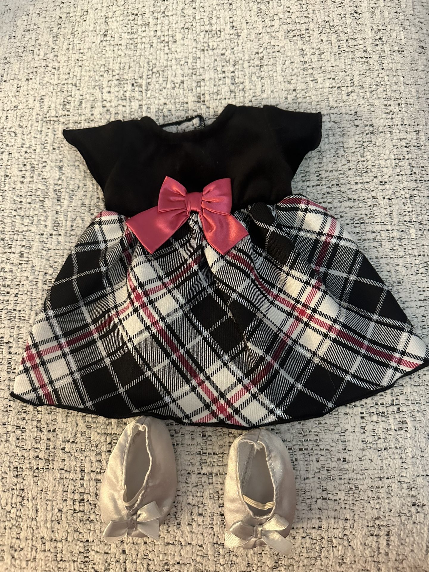 Plaid Dress with Pink Bow and sparkling silver shows for dolls