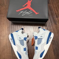 Jordan 4 Retro Military Blue (2024) Size 10