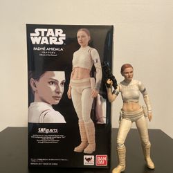 Bandai S.H. Figuarts Star Wars Padme Amidala Attack Of The Clones (pre owned)