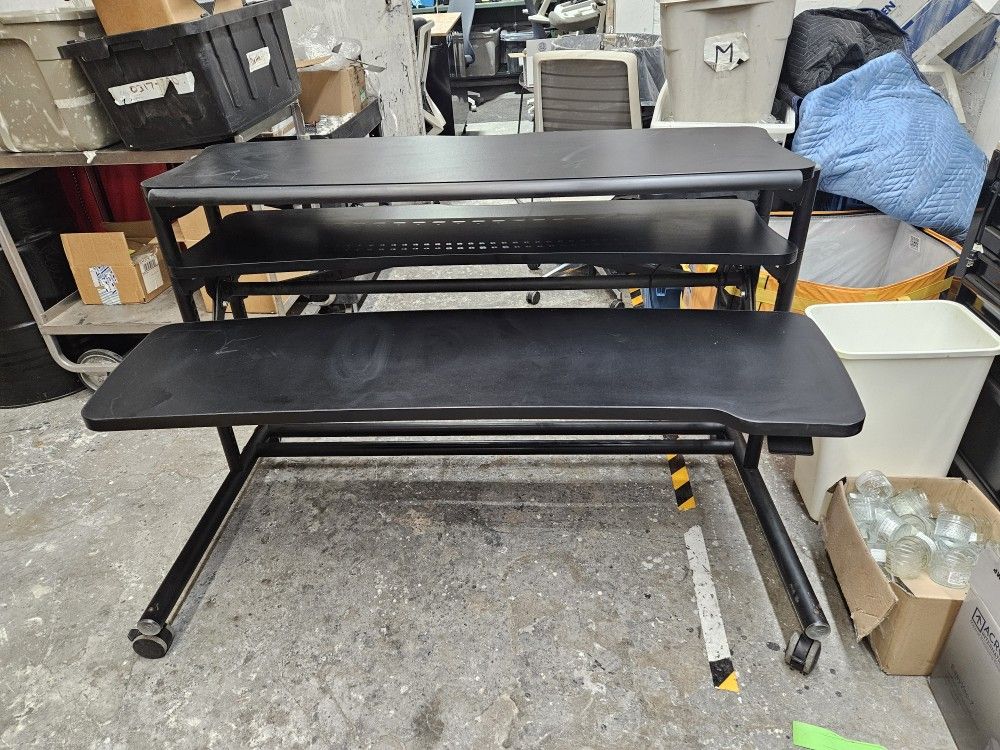 Anthro CC01BK Console Cart