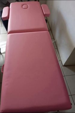 Large Pink Massage Table 