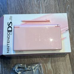 Nintendo DS Lite