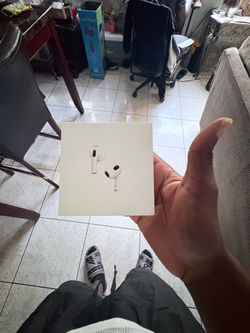 AirPod gen 3