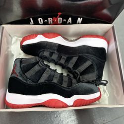 Jordan 11 Bred Velvet 