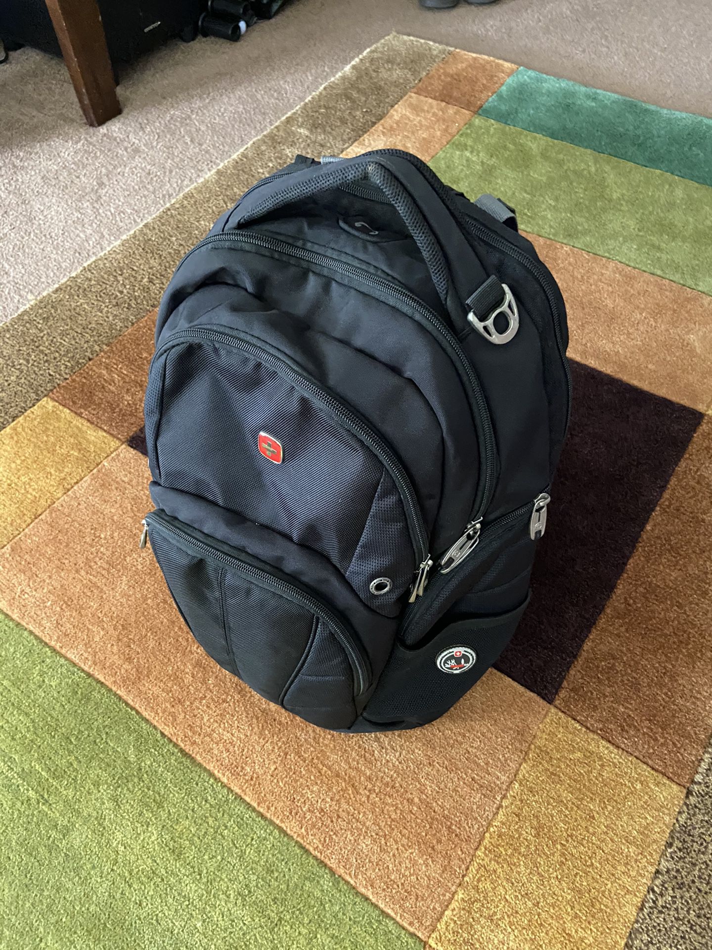 Swiss Gear Backpack Travel Hiking. Black. Airflow Multi Layers. Used