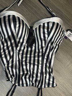 Hot Topic-Beetle Juice
