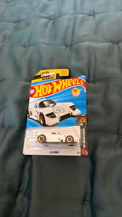 Hot wheels la liebre
