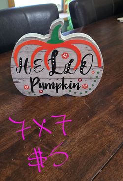 Pumpkin Shelf Decor