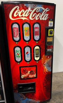 Royal 550 Soda Vending Machine – $900 - Card Reader Not Included