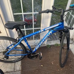 Schwinn Men’s SR SUNTOUR bike