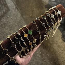 Beautiful Clove Braclets 