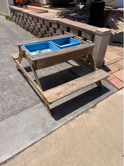 FREE- Kids water table