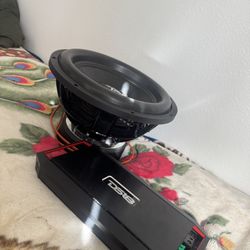 Skar VXF 1500 RMS Con Cajón Entonado 35 Hz - Amplificador DS18 3000.1 