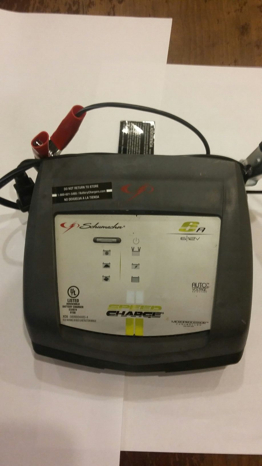 SCHUMACHER 6V / 12V 6A BATTERY CHARGER WITH SPEED CHARGE , AUTO VOLTAGE DETECTION WITH MICROPROCESSOR CONTROLLED