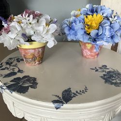 SMALL TERRACOTTA FLORAL DECOR