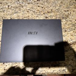 MSI Thin 15 B13UC-1000US – Intel i7, RTX 3050