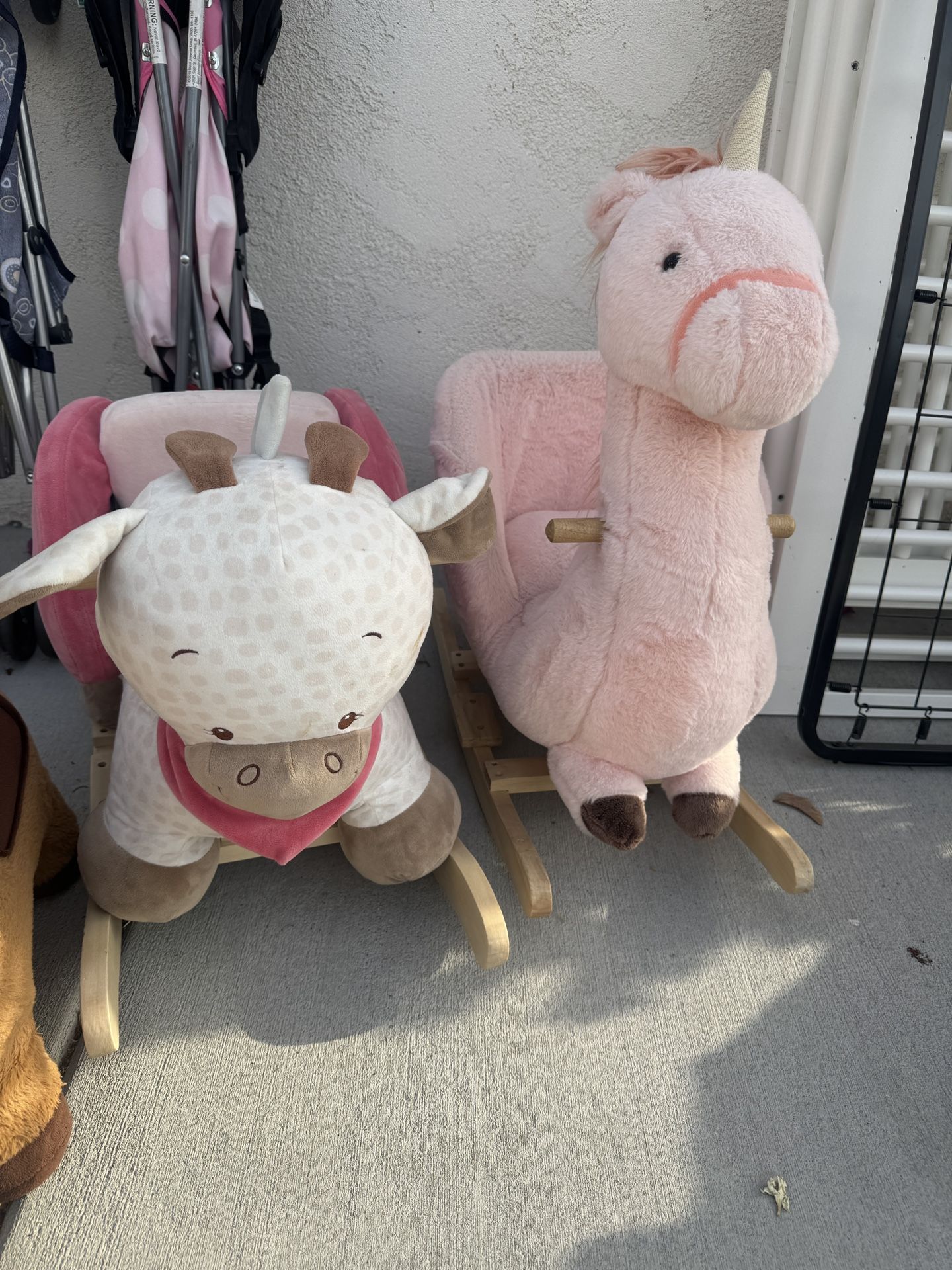 (2) Toddler Rocking Unicorn And Giraffe