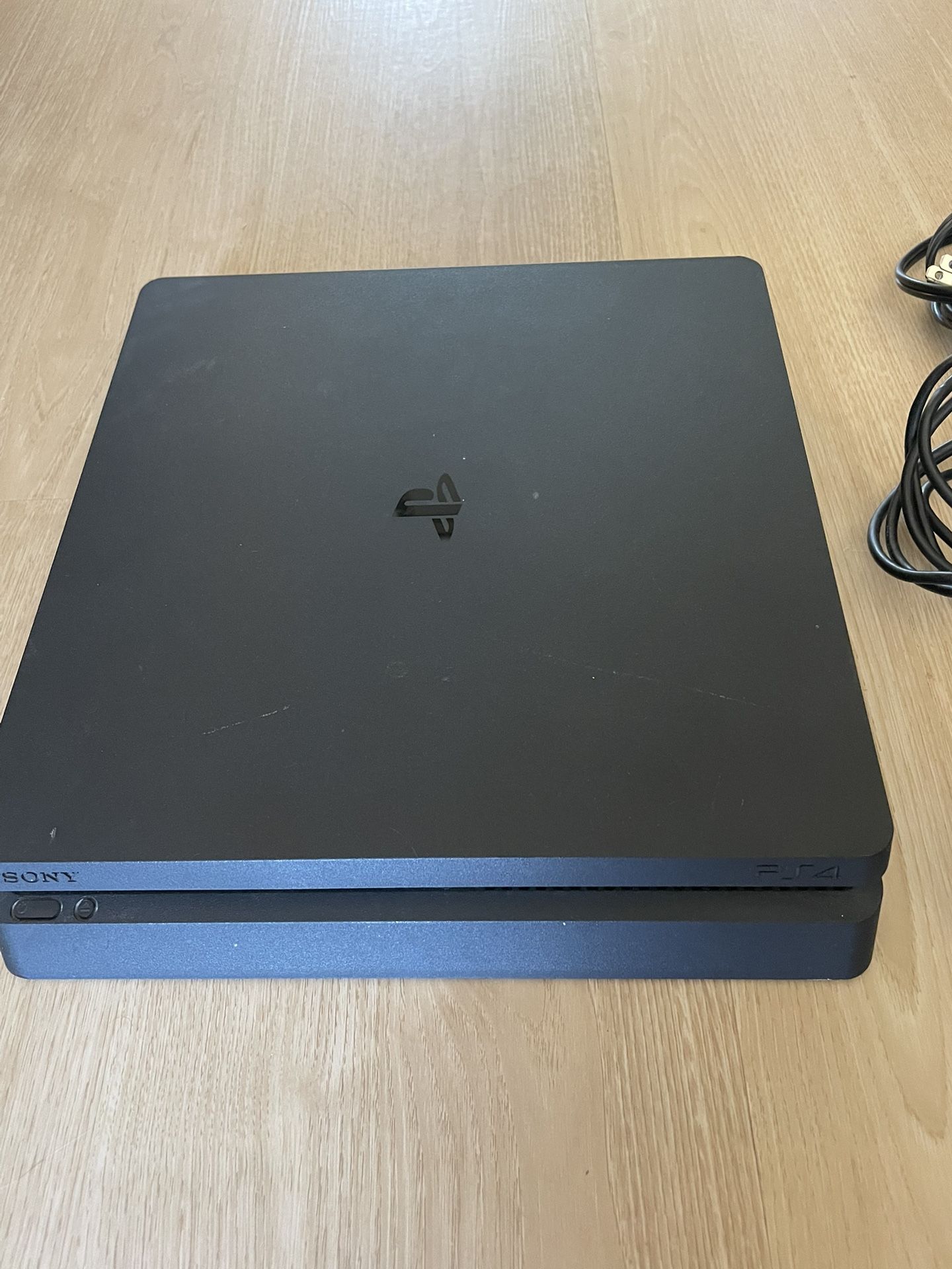 PS4 Slim 500GB W/Controller/Cables/Hard Drive