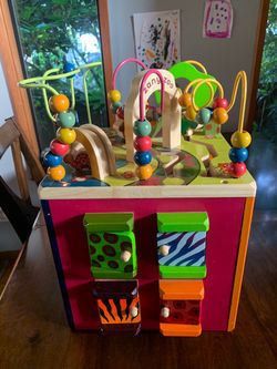 B. Toys Zany Zoo Activity Cube