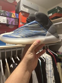 Adidas Yeezy Quantum Frozen Blue