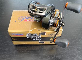 Pflueger Supreme Casting Reel Left Hand