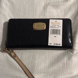 Michael Kors Wallets
